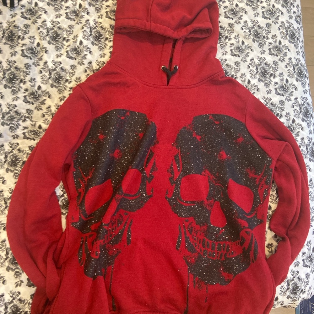 Hot Topic Skull Hoodie